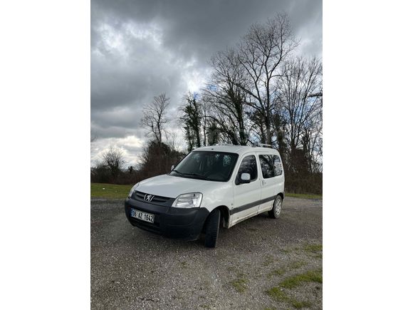 Sahibinden Peugeot Partner 2.0 HDI 2006 Model 