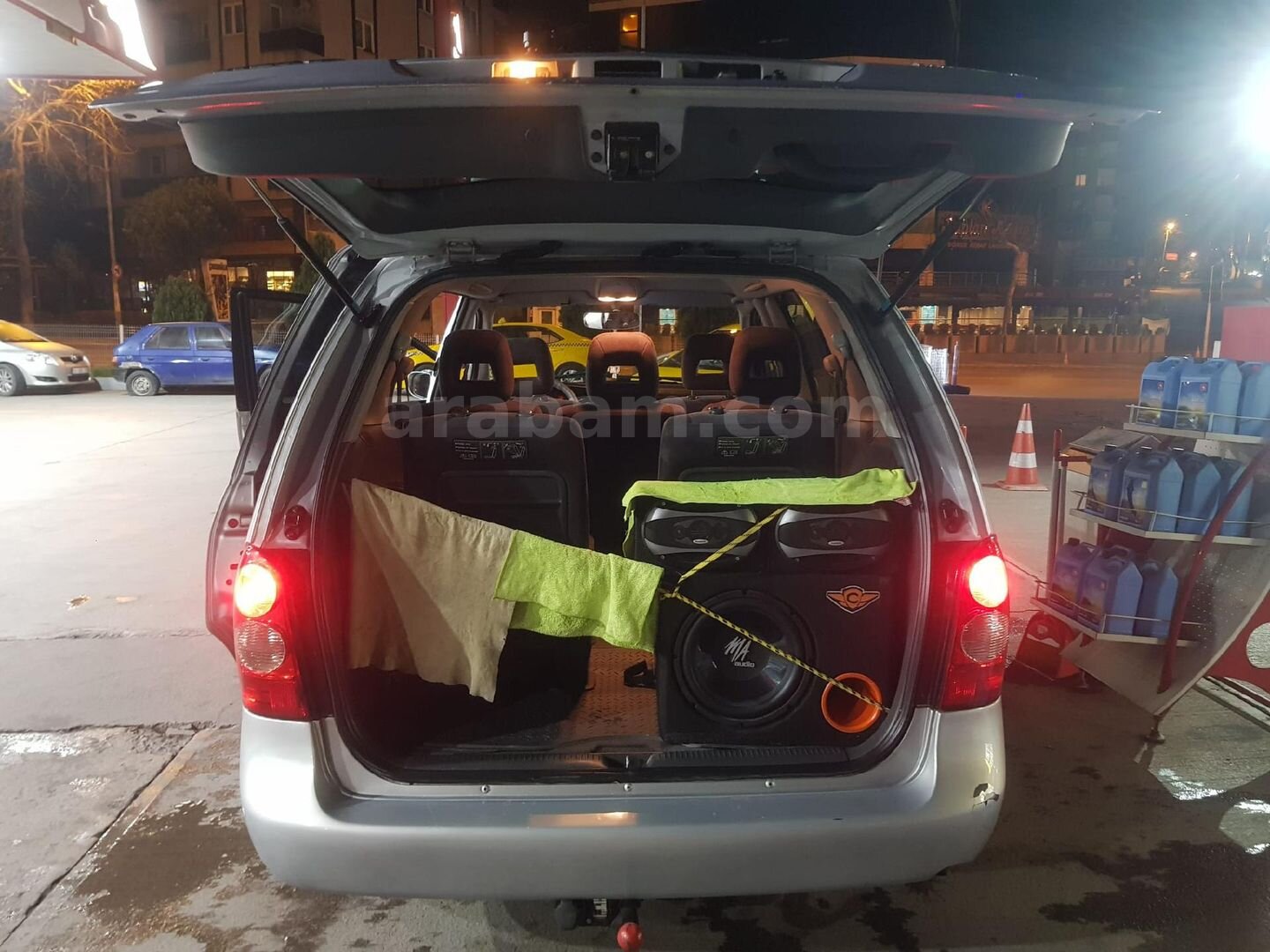 Sahibinden Mazda MPV 2.0 2002 Model İstanbul 210.000 km Gri (Gümüş) 7