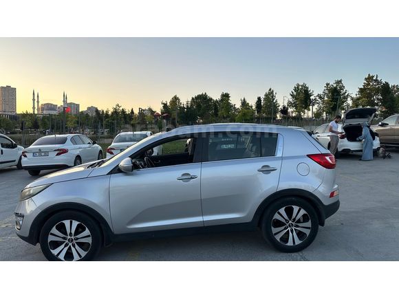 Sahibinden Kia Sportage 2.0 CRDi 4x4 Plus 2013 Model