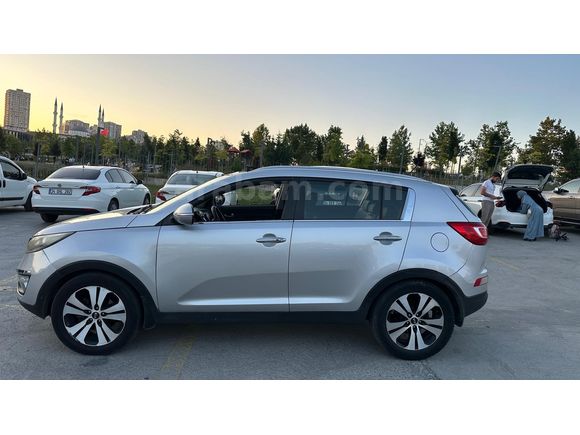 Sahibinden Kia Sportage 2.0 CRDi 4x4 Plus 2013 Model