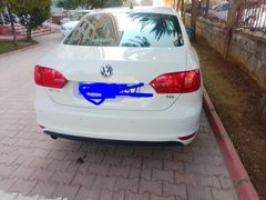 Sahibinden Volkswagen Jetta 1.6 TDi Trendline 2011 Model  171.000 km Beyaz