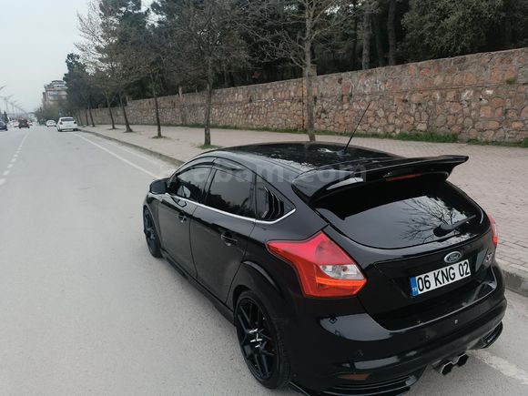 Sahibinden Ford Focus 1.6 SCTi Titanium 2011 Model