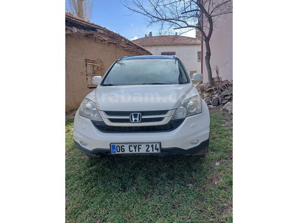 Sahibinden Honda CR-V 2.0i Elegance Lifestyle 2011 Model  140000 km Beyaz