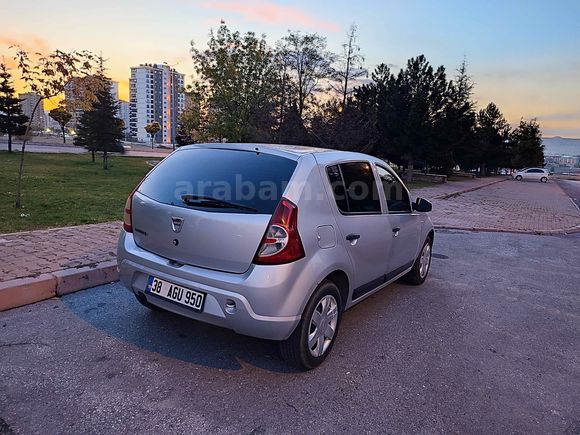 2.Sahibinden Dacia Sandero 1.2 Ambiance 2012 Model 