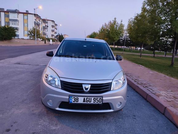 2.Sahibinden Dacia Sandero 1.2 Ambiance 2012 Model 