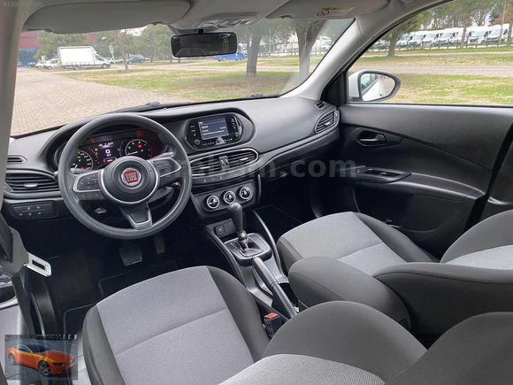 2024 ÇIKIŞLI 1.6 EASY OTOMATİK