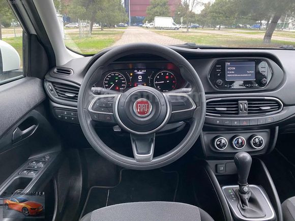 2024 ÇIKIŞLI 1.6 EASY OTOMATİK