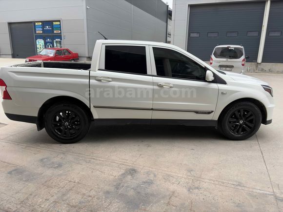 Sahibinden Ssangyong Korando Sports 2.0 e-XDI 2012 Model 