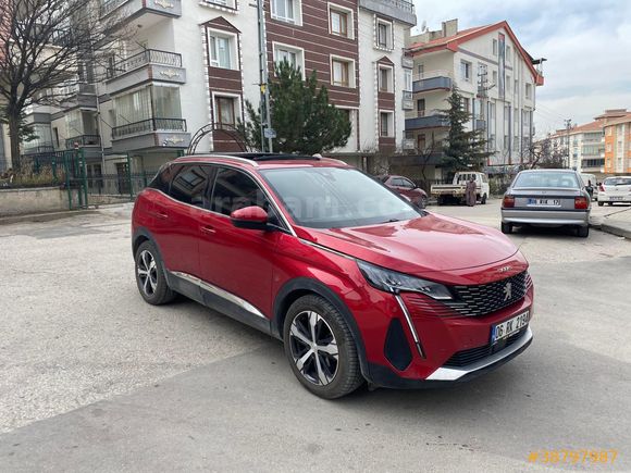 CAREMİ'DEN 2021 129BİN KM CAM TAVAN BOYASIZ 1.5BLUEHDİ EAT8 3008