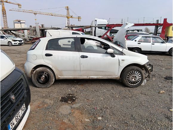 2012 Md 1,3 Multijet motor şanzıman yok