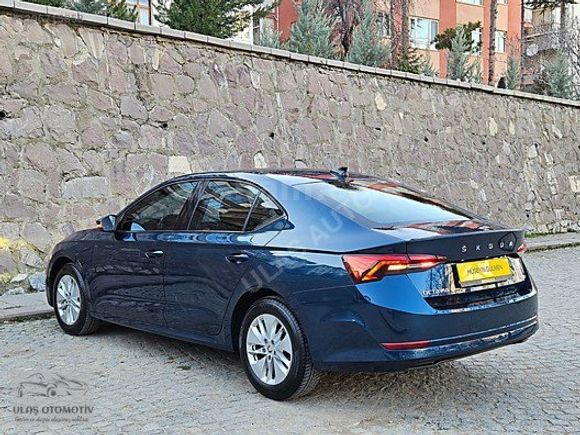 ''LANSMAN RENK ! 2022 OCTAVİA 1.0 TSİ E-TEC DSG İLK EL SERVS BK.