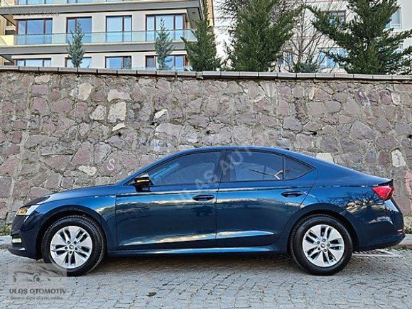 ''LANSMAN RENK ! 2022 OCTAVİA 1.0 TSİ E-TEC DSG İLK EL SERVS BK.