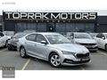 TOPRAK MOTORS İSTANBUL'DAN 2024 OCTAVİA 1.0ETEC HATASIZ-BOYASIZ