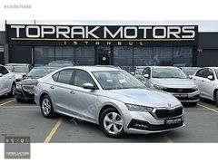 TOPRAK MOTORS İSTANBUL'DAN 2024 OCTAVİA 1.0ETEC HATASIZ-BOYASIZ