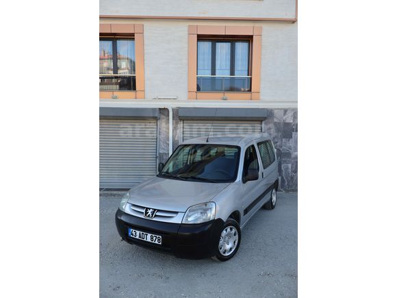 Sahibinden Peugeot Partner 1.9 D 2004 Model 