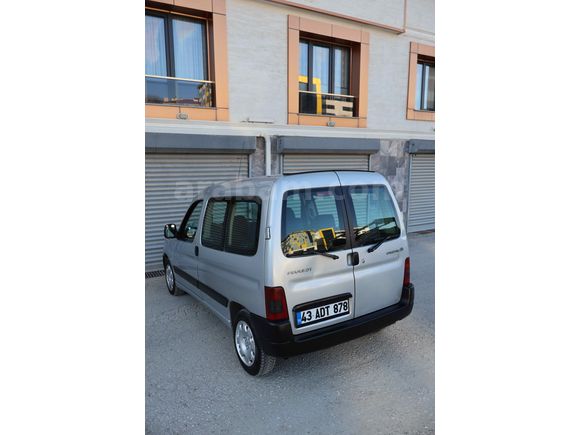 Sahibinden Peugeot Partner 1.9 D 2004 Model 