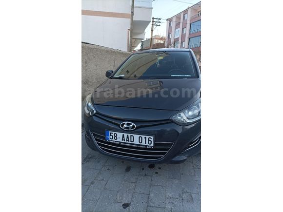 Sahibinden Hyundai i20 1.2 D-CVVT Jump 2013 Model