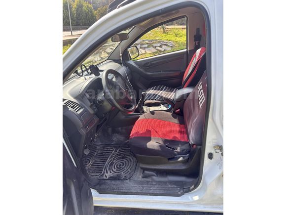 Sahibinden Isuzu D-Max 2.5 4x2 LTD 2016 Model