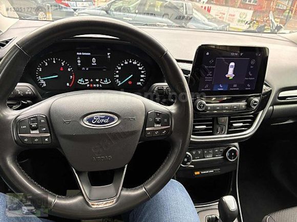 TEMİZ BAKIMLI KREDİ KARTI TAKSİT İMKANI kdv li FORD PUMA