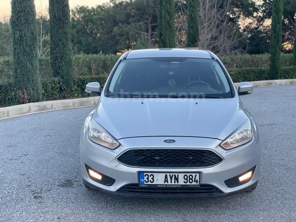 Sahibinden Ford Focus 1.5 TDCi Trend X 2015 Model Antalya 186.500 km Gri (Gümüş)