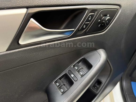 VW JETTA 1.2 TSI TRENDLINE EMSALSİZ TEMİZLİKTE