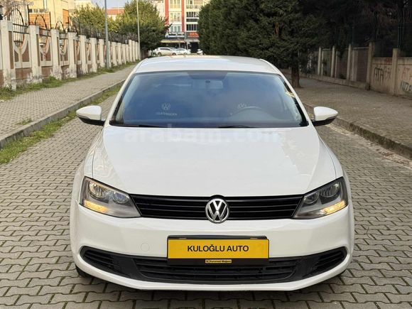 VW JETTA 1.2 TSI TRENDLINE EMSALSİZ TEMİZLİKTE