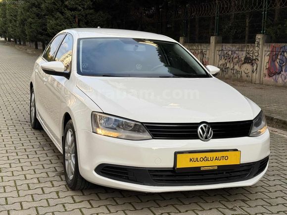 VW JETTA 1.2 TSI TRENDLINE EMSALSİZ TEMİZLİKTE