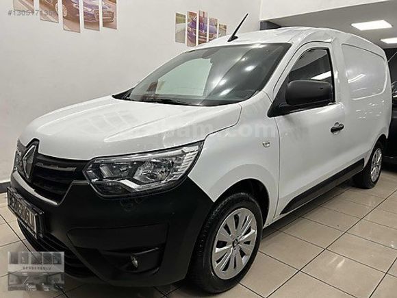 2024 RENAULT EXPRESS 1.5 BlueDCİ 114.000 KM BOYASIZ %20 FATURA