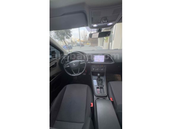 HATASİZ 65 BiN KM  1.6 DİZEL OTOMATİK