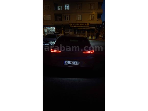 HATASİZ 65 BiN KM  1.6 DİZEL OTOMATİK