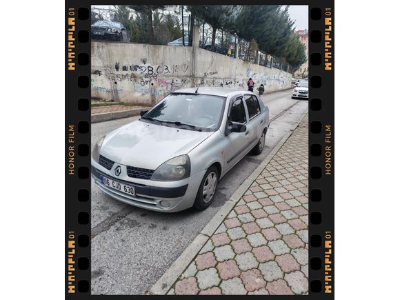 Sahibinden Renault Clio 1.4 Authentique 2004 Model