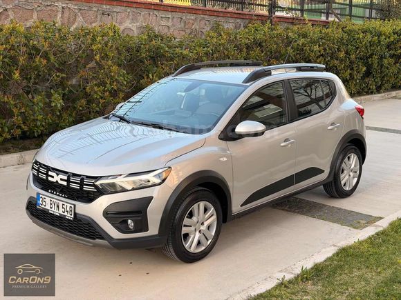 DACİA SANDERO STEPWAY 1.0T EXPRESSİON 2023 6.100KM SERVİS BKM