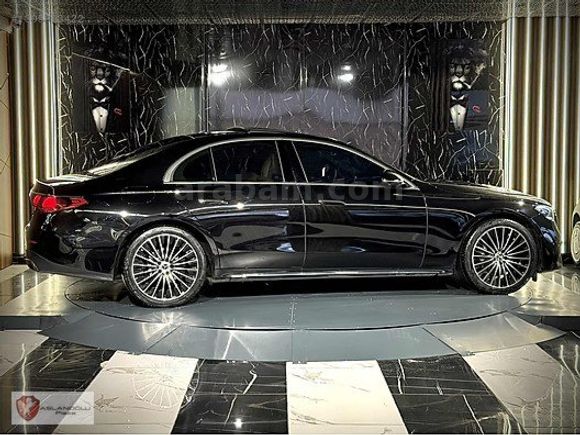 ASLANOĞLU PLAZA'DAN 2024 MERCEDES E180 AİR ARKA AKS BURMESTER