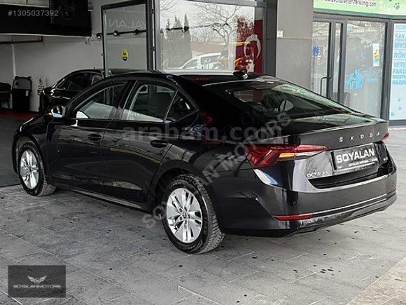 2021 SKODA OCTAVİA 1.5 E-TEC ELİTE 63.000 KM'DE SERVİS BAKIMLI