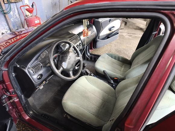 Sahibinden Ford Escort 1.6 CLX 1998 Model