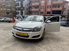 Sahibinden Orjinal Otomatik Opel Astra 1.3 CDTI Essentia Konfor 2011 Model (En full paket)