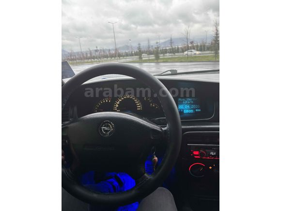 Sahibinden Opel Vectra 2.0 CD 1996 Model 