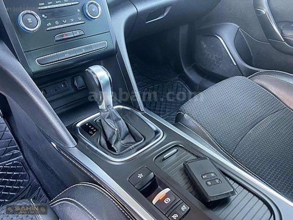 ŞAHİN AUTO 2018 MEGANE 1.5 DCİ İCON G.GÖRÜŞ A.GİRİŞ ÇIKIŞ FULL