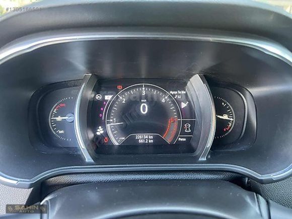 ŞAHİN AUTO 2018 MEGANE 1.5 DCİ İCON G.GÖRÜŞ A.GİRİŞ ÇIKIŞ FULL