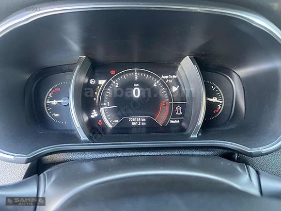 ŞAHİN AUTO 2018 MEGANE 1.5 DCİ İCON G.GÖRÜŞ A.GİRİŞ ÇIKIŞ FULL