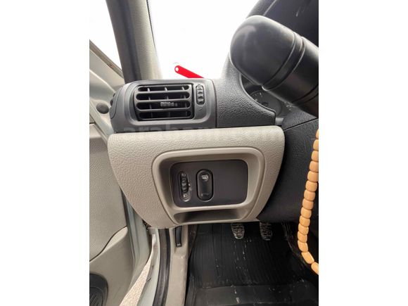 Sahibinden Renault Clio 1.5 dCi Authentique 2004 Model  298.000 km Gri