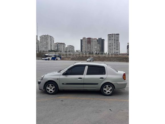 Sahibinden Renault Clio 1.5 dCi Authentique 2004 Model  298.000 km Gri