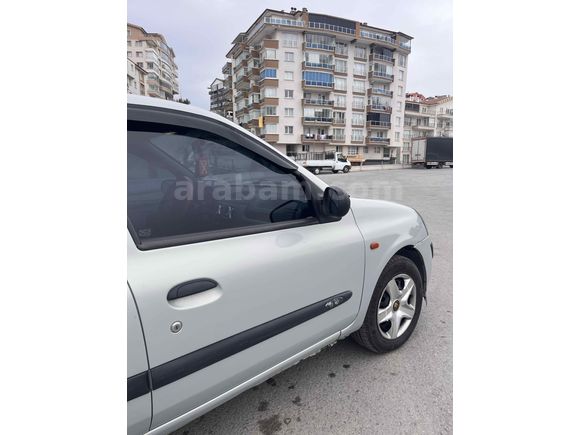 Sahibinden Renault Clio 1.5 dCi Authentique 2004 Model  298.000 km Gri