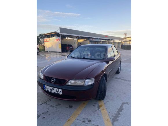 Sahibinden Opel Vectra 2.0 GLS 1998 Model 
Honda Toyota golf 5 le takas olur üzerine nakit çıkacağım