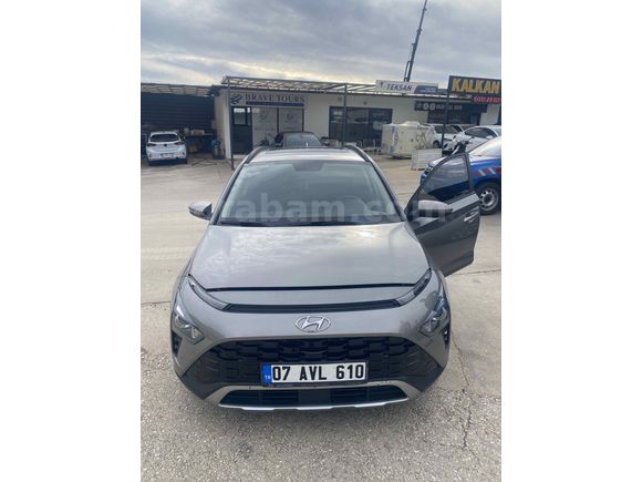Sahibinden Hyundai Bayon 1.4 MPI Style 2021 Model  108.500 km Gri