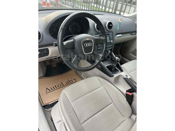 Audi A3 1.6 // 2009 // 67.850 Km // İlk Sahibinden   
