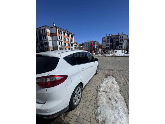 Sahibinden Ford C-Max 1.6 TDCi Trend 2012 Model  107.053 km Beyaz