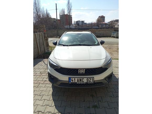 Sahibinden Fiat Egea cross 1.4 Fire Street 2022 aracım seramik  kaplama var ön arka  balımı yenı lastık sıfır aracım hatasız boyasız  2023 cıkıslı