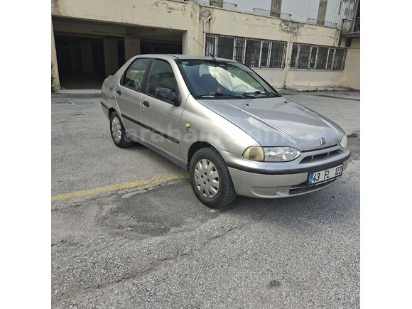 1.4 SİENA AİLE ARACI