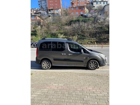 Sahibinden Peugeot Partner 1.6 HDI Outdoor 2011 Model